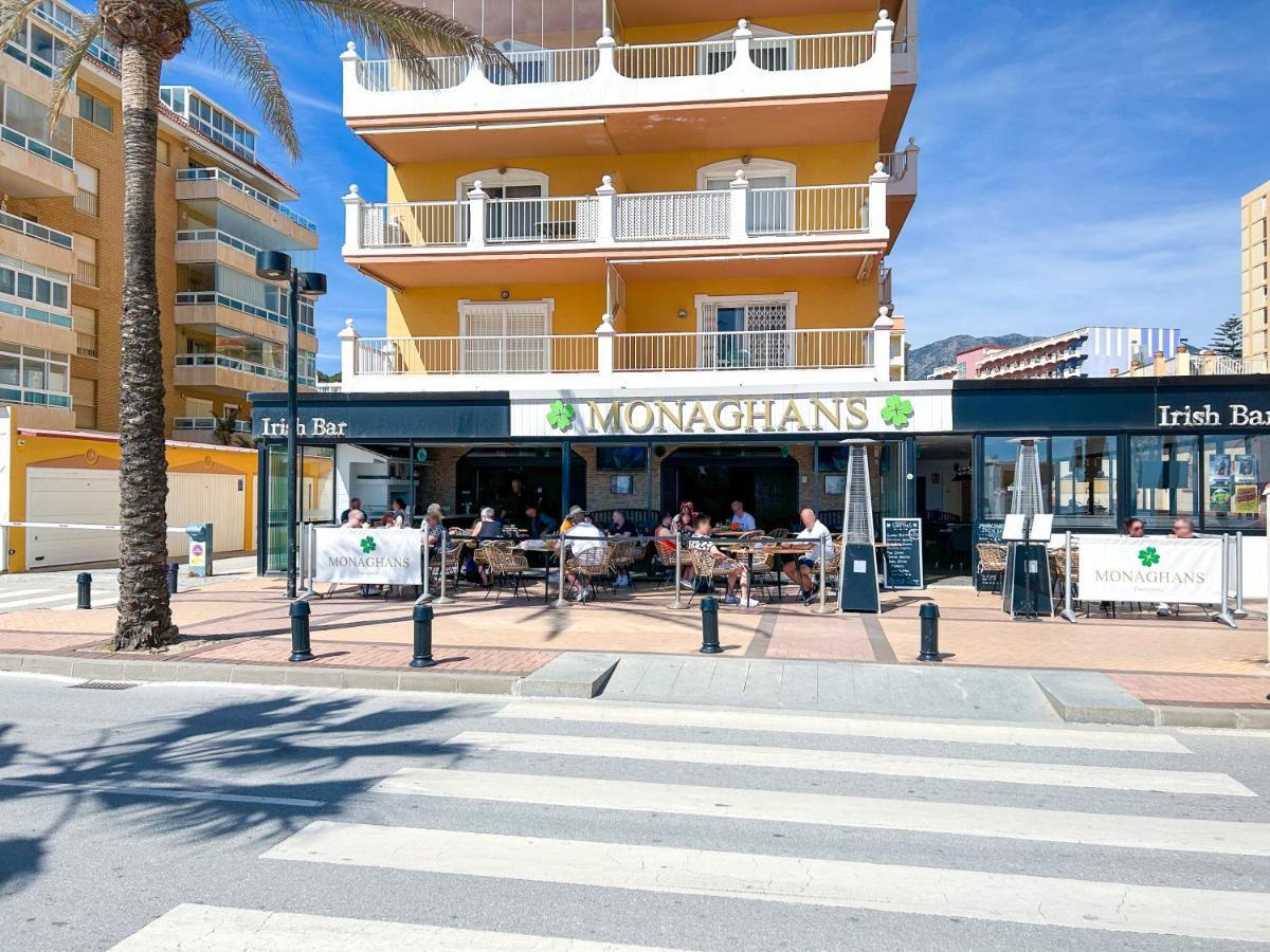 Apartamento A 900 M De La Playa Y Con Vistas Al Mar En 푸엔히롤라 외부 사진