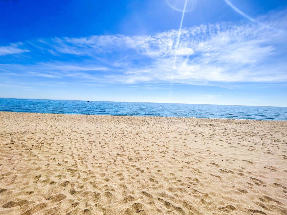 Apartamento A 900 M De La Playa Y Con Vistas Al Mar En 푸엔히롤라 외부 사진