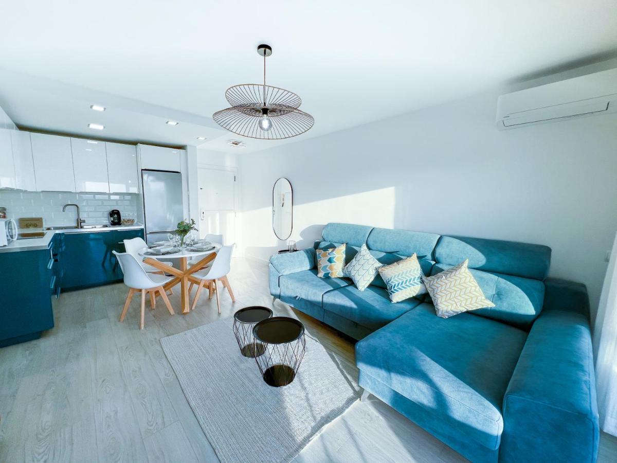 Apartamento A 900 M De La Playa Y Con Vistas Al Mar En 푸엔히롤라 외부 사진