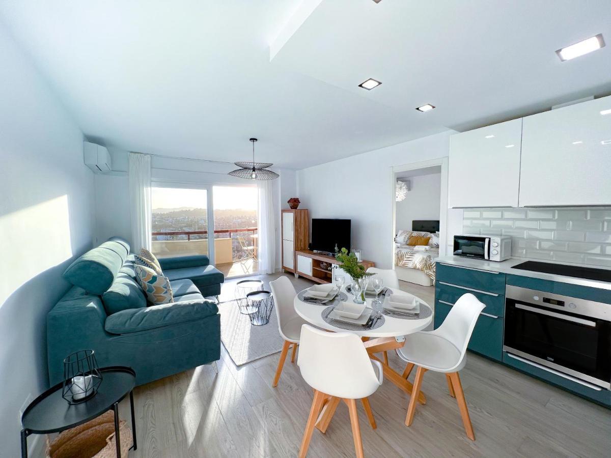 Apartamento A 900 M De La Playa Y Con Vistas Al Mar En 푸엔히롤라 외부 사진